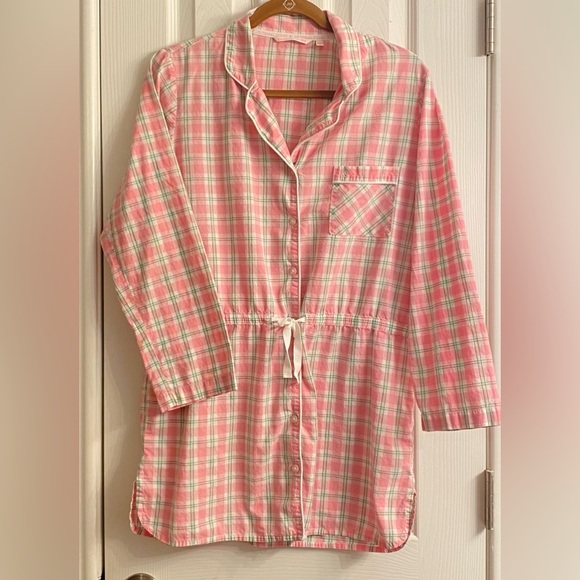 Victoria's Secret Cotton Long Sleeve
Sleepshirt, Size: Small - Picture 2 of 11